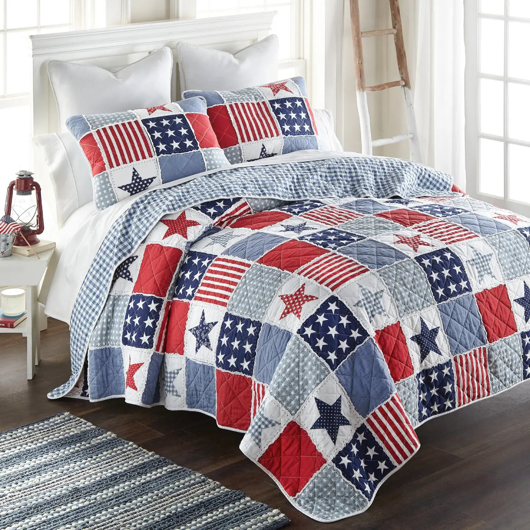 Sharp Star & Stripe Pieced Cotton Quilt Collection-Casa Dolce