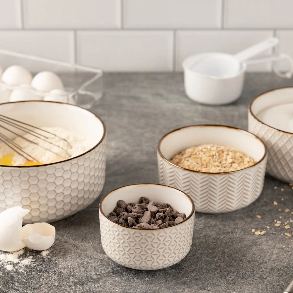 Kook Ceramic Nesting Bowls with Lids, Set of 4-Casa Dolce