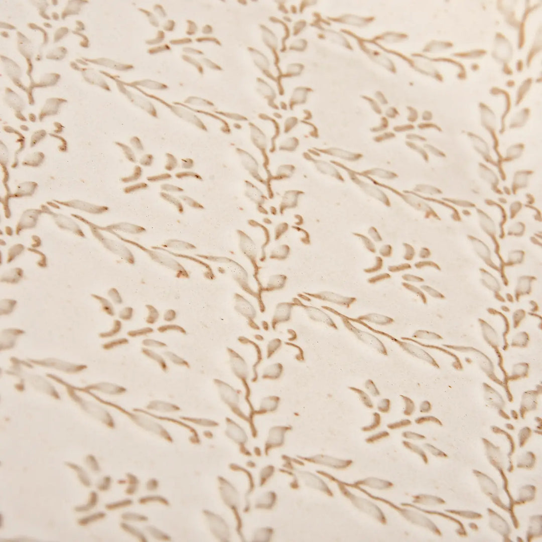Cottage Vine Dinner Plate-Casa Dolce